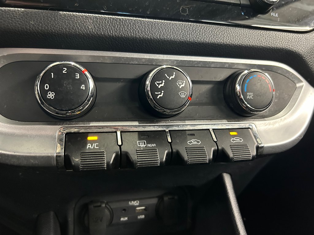 2017 Kia Rio 5 EX, AUTOMATIQUE, SIÈGES CHAUFFANTS, MAGS in Mirabel, Quebec - 21 - w1024h768px