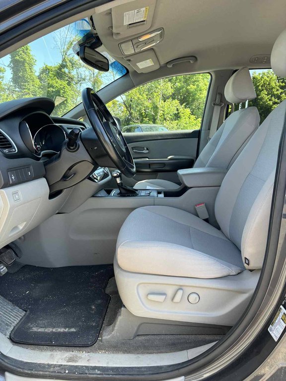 Kia Sedona LX, JAMAIS ACCIDENTÉ, 8 PASSAGERS, CAM DE RECUL 2018 à Mirabel, Québec - 7 - w1024h768px