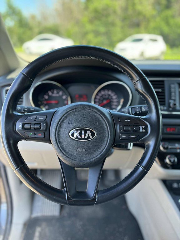 Kia Sedona LX, JAMAIS ACCIDENTÉ, 8 PASSAGERS, CAM DE RECUL 2018 à Mirabel, Québec - 8 - w1024h768px