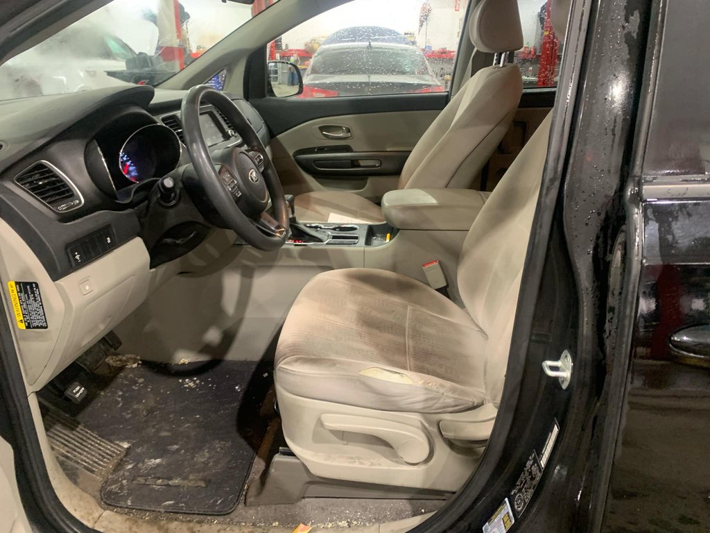 Kia Sedona L, 7 PASSAGERS, PNEUS HIVERS, V6 2019 à Mirabel, Québec - 6 - w1024h768px