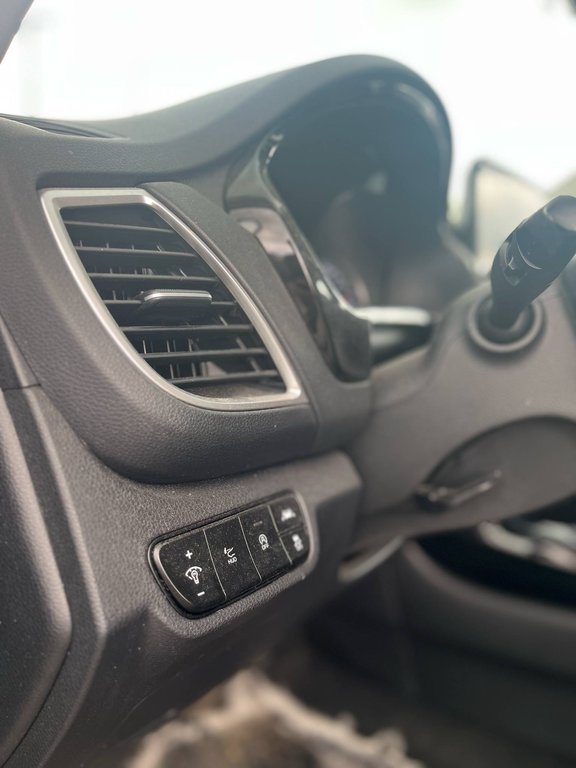 Kia Seltos SX Turbo, CUIR, TOIT, MAGS, GPS, HUD 2021 à Mirabel, Québec - 8 - w1024h768px
