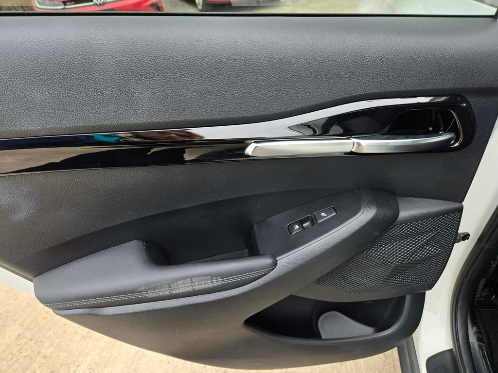 2021 Kia Seltos SX Turbo, JAMAIS ACCIDENTÉ, CUIR, AWD, 8 MAGS in Mirabel, Quebec - 20 - w1024h768px