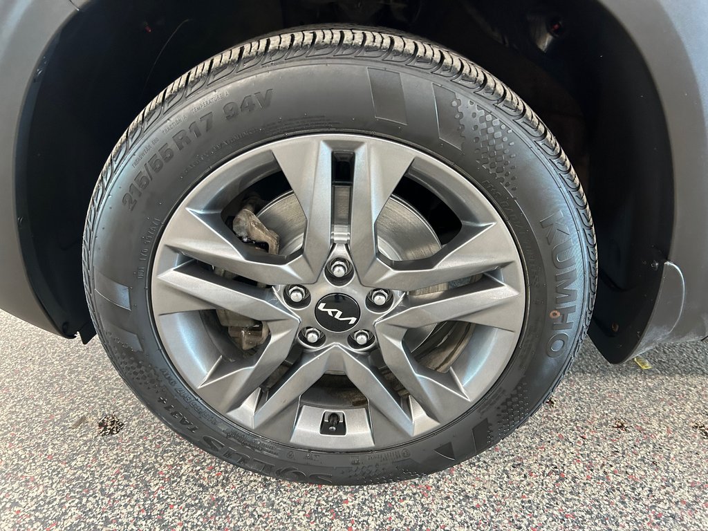 2022 Kia Seltos EX, CUIR, TOIT, AWD, MAGS, VOLANT CHAUFFANT in Mirabel, Quebec - 7 - w1024h768px