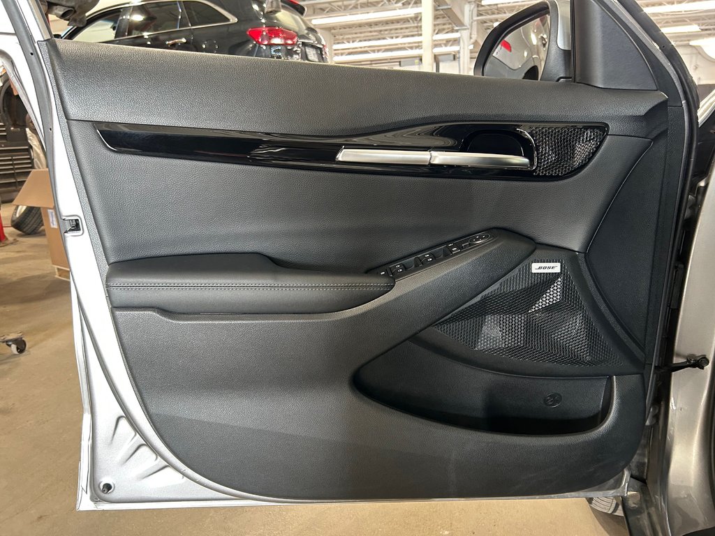 Kia Seltos SX Turbo, JAMAIS ACCIDENTÉ, CUIR, TOIT, AWD, GPS 2022 à Mirabel, Québec - 8 - w1024h768px