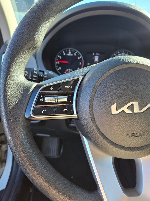 Kia Seltos LX, MAGS, SIÈGES CHAUFFANTS, CAMÉRA DE RECUL 2022 à Mirabel, Québec - 13 - w1024h768px