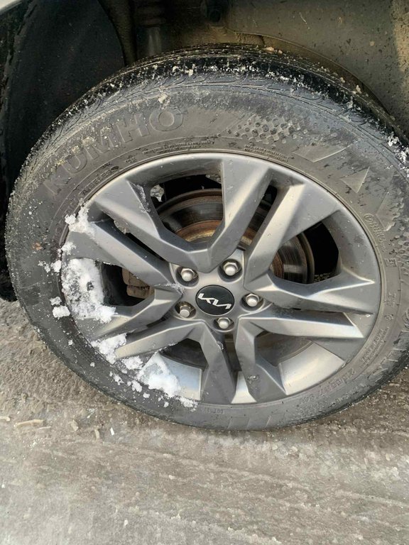 Kia Seltos LX, JAMAIS ACCIDENTÉ, AWD, SIÈGES CHAUFFANTS, MAGS 2022 à Mirabel, Québec - 5 - w1024h768px