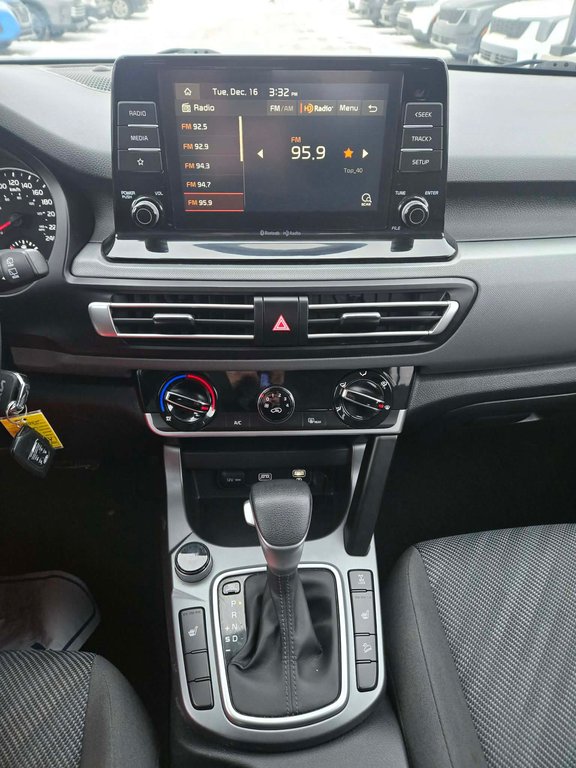 Kia Seltos LX, JAMAIS ACCIDENTÉ, AWD, SIÈGES CHAUFFANTS 2022 à Mirabel, Québec - 15 - w1024h768px