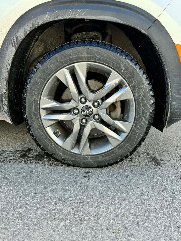 2022 Kia Seltos LX, JAMAIS ACCIDENTÉ, AWD, SIÈGES CHAUFFANTS in Mirabel, Quebec - 6 - w1024h768px