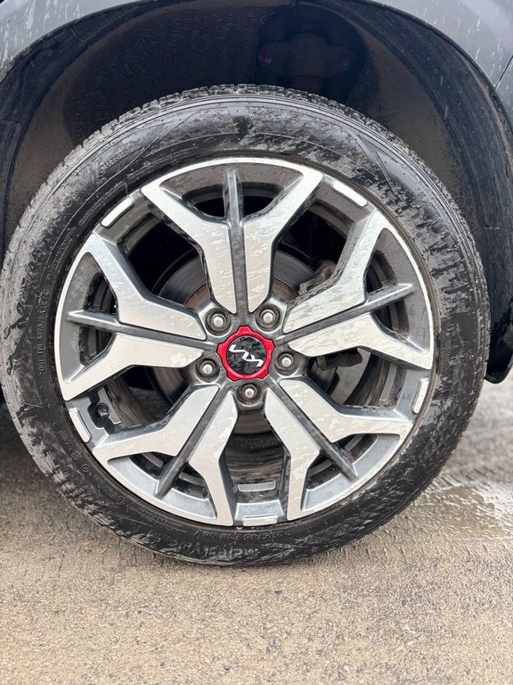 Kia Seltos SX Turbo, JAMAIS ACCIDENTÉ, CUIR, TOIT, GPS, HUD 2023 à Mirabel, Québec - 4 - w1024h768px