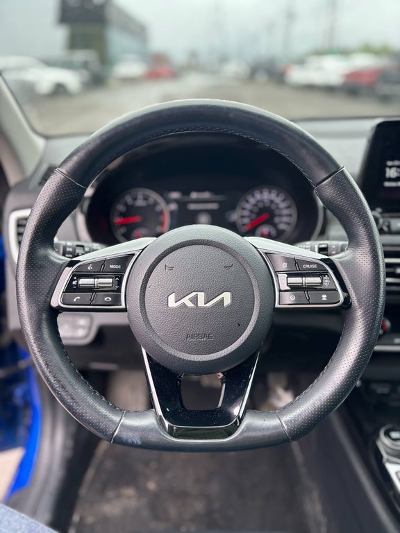 Kia Seltos SX Turbo, JAMAIS ACCIDENTÉ, CUIR, TOIT, GPS, HUD 2023 à Mirabel, Québec - 8 - w1024h768px