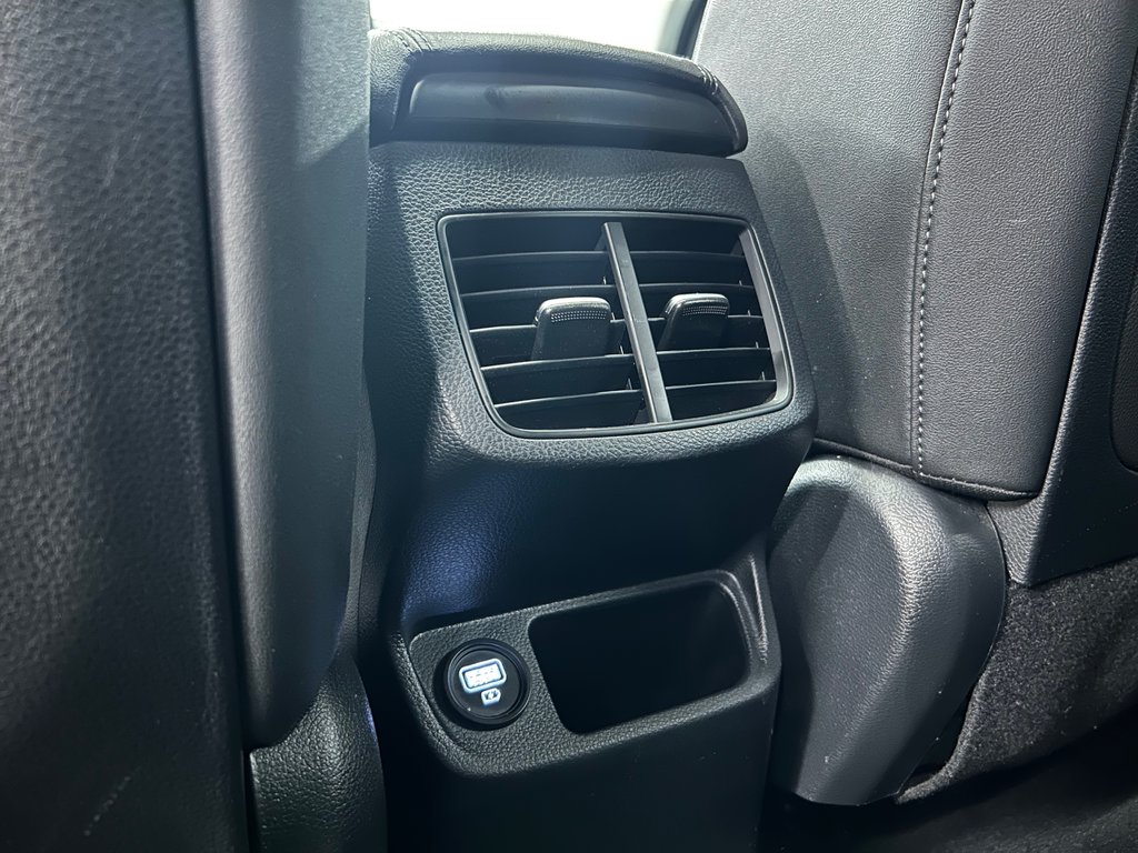 2023 Kia Seltos SX Turbo, JAMAIS ACCIDENTÉ, CUIR, TOIT, GPS, HUD in Mirabel, Quebec - 36 - w1024h768px