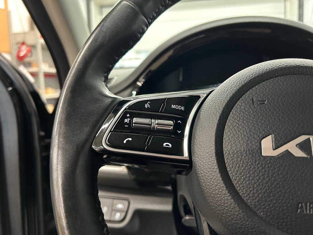 Kia Seltos EX, JAMAIS ACCIDENTÉ, CUIR, TOIT, AWD, MAGS 2023 à Mirabel, Québec - 17 - w1024h768px