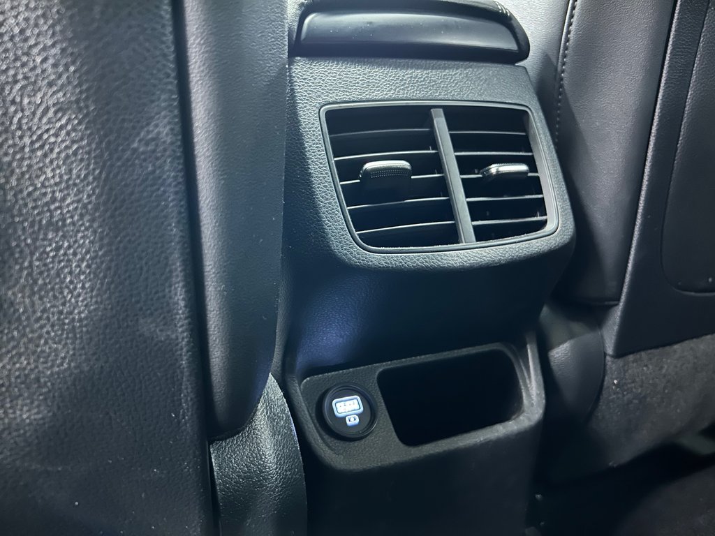 Kia Seltos EX, JAMAIS ACCIDENTÉ, CUIR, TOIT, AWD, MAGS 2023 à Mirabel, Québec - 32 - w1024h768px