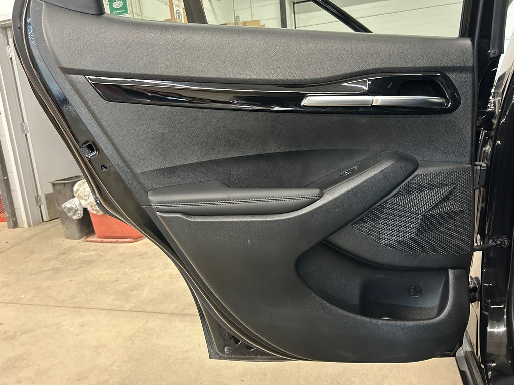 Kia Seltos EX, JAMAIS ACCIDENTÉ, CUIR, TOIT, AWD, MAGS 2023 à Mirabel, Québec - 30 - w1024h768px