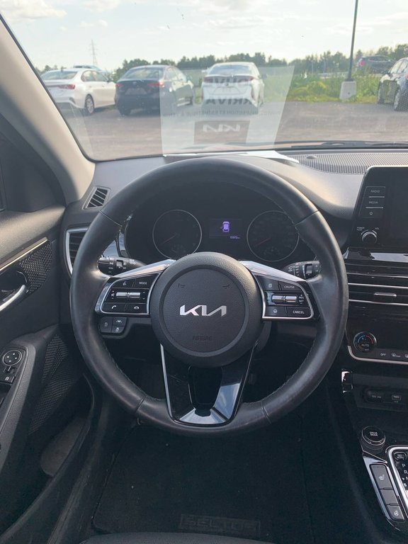 Kia Seltos EX, JAMAIS ACCIDENTÉ, CUIR, MAGS 2023 à Mirabel, Québec - 8 - w1024h768px
