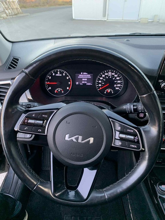 Kia Seltos EX, JAMAIS ACCIDENTÉ, CUIR, SIÈGES CHAUFFANTS 2023 à Mirabel, Québec - 8 - w1024h768px