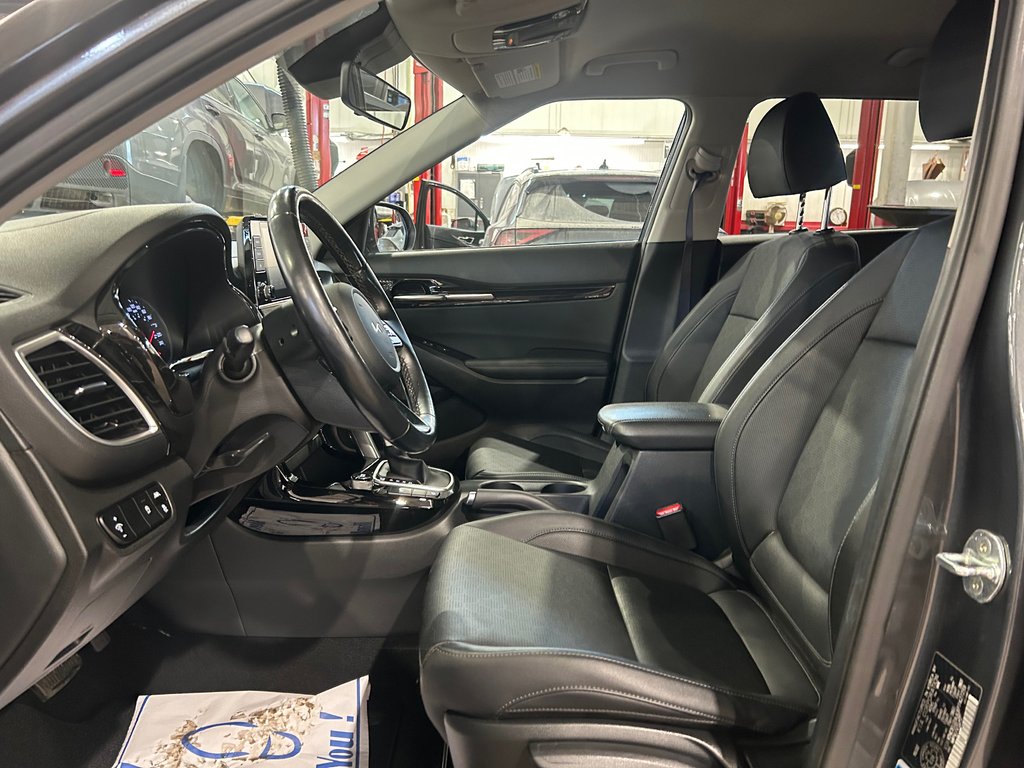 Kia Seltos EX, JAMAIS ACCIDENTÉ, CUIR, SIÈGES CHAUFFANTS 2023 à Mirabel, Québec - 9 - w1024h768px