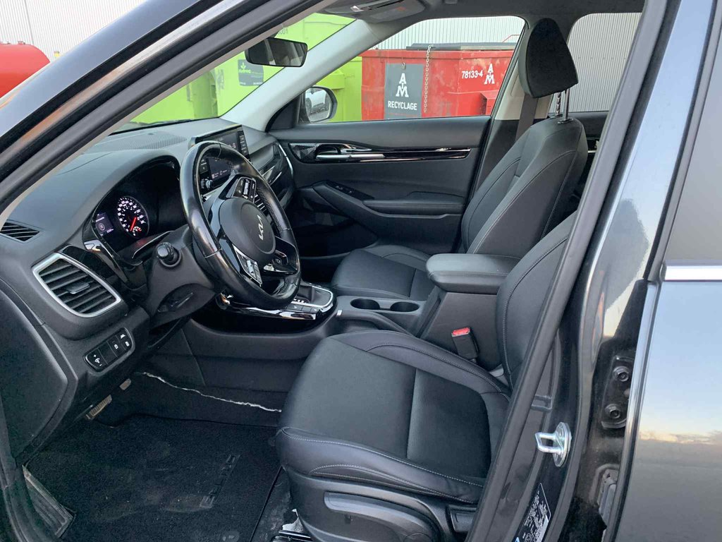 Kia Seltos EX, JAMAIS ACCIDENTÉ, CUIR, SIÈGES CHAUFFANTS 2023 à Mirabel, Québec - 7 - w1024h768px