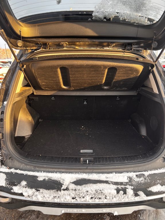 Kia Seltos SX Turbo, JAMAIS ACCIDENTÉ, CUIR, TOIT, AWD, GPS 2023 à Mirabel, Québec - 24 - w1024h768px