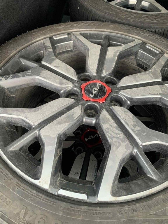Kia Seltos SX Turbo, 8 PNEUS ET 8 MAGS, JAMAIS ACCIDENTÉ, AWD 2023 à Mirabel, Québec - 4 - w1024h768px