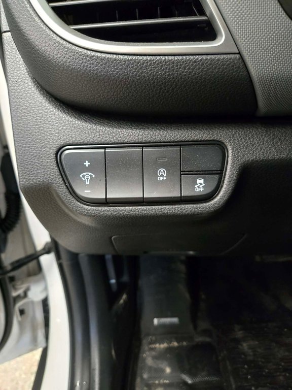 Kia Seltos LX, AWD, MAGS, SIÈGES CHAUFFANTS 2023 à Mirabel, Québec - 17 - w1024h768px