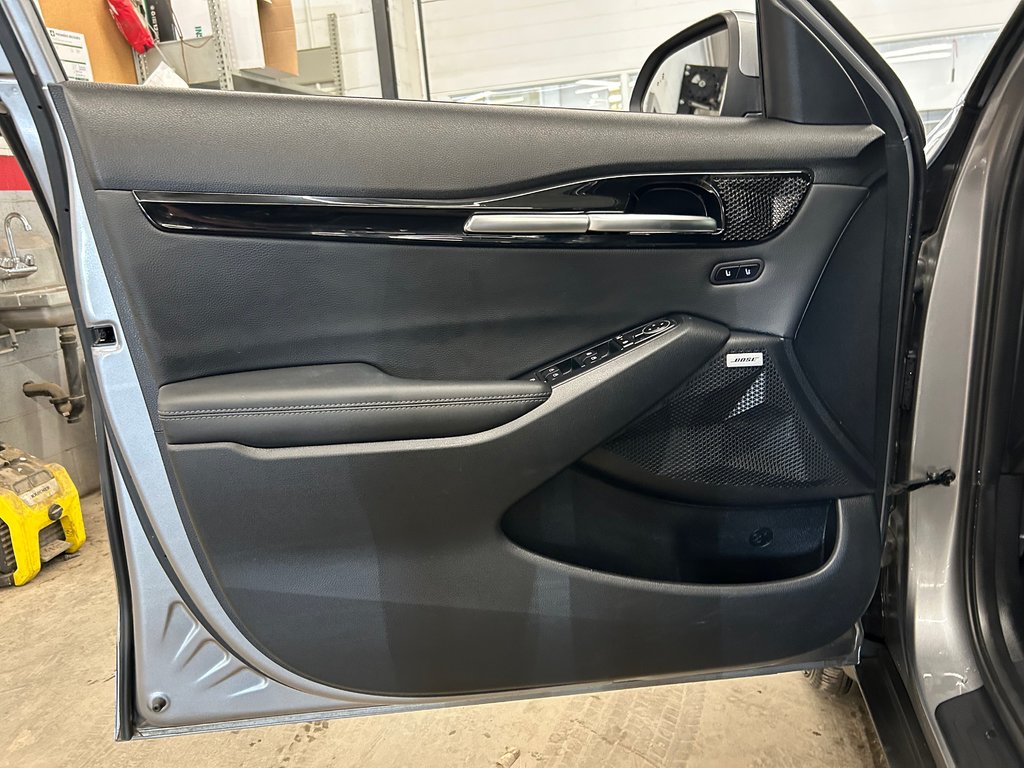 Kia Seltos SX, JAMAIS ACCIDENTÉ, CUIR, TOIT, AWD, GPS 2024 à Mirabel, Québec - 8 - w1024h768px