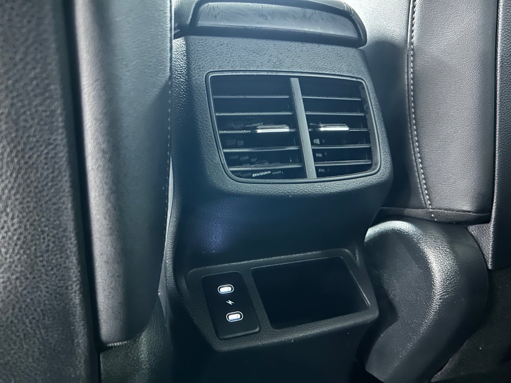 Kia Seltos SX, JAMAIS ACCIDENTÉ, CUIR, TOIT, AWD, GPS 2024 à Mirabel, Québec - 37 - w1024h768px