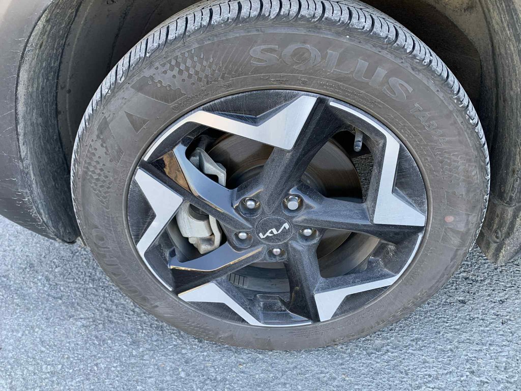 Kia Seltos EX Premium, JAMAIS ACCIDENTÉ, CUIR, TOIT, AWD, GPS 2024 à Mirabel, Québec - 5 - w1024h768px