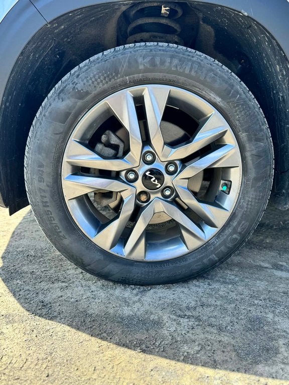 Kia Seltos EX, JAMAIS ACCIDENTÉ, CUIR, TOIT, AWD, MAGS 2024 à Mirabel, Québec - 6 - w1024h768px