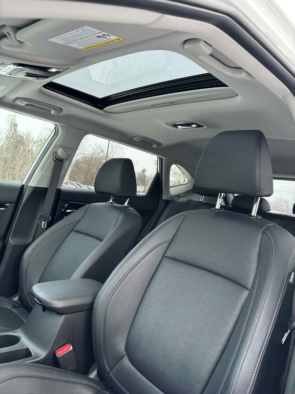 Kia Seltos SX, JAMAIS ACCIDENTÉ, CUIR, TOIT, AWD, GPS, MAGS 2025 à Mirabel, Québec - 17 - w1024h768px