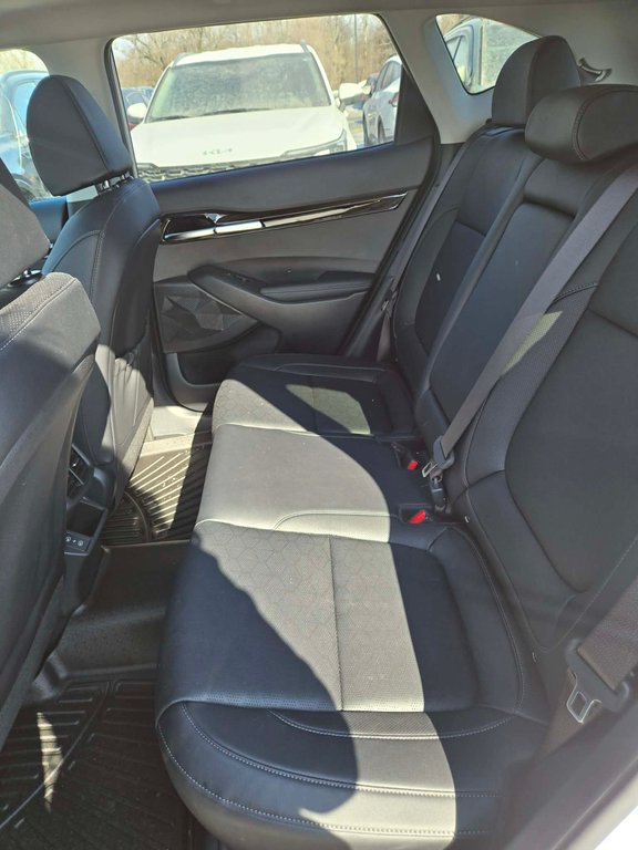 2025 Kia Seltos EX Premium, JAMAIS ACCIDENTÉ, CUIR, TOIT, AWD in Mirabel, Quebec - 20 - w1024h768px
