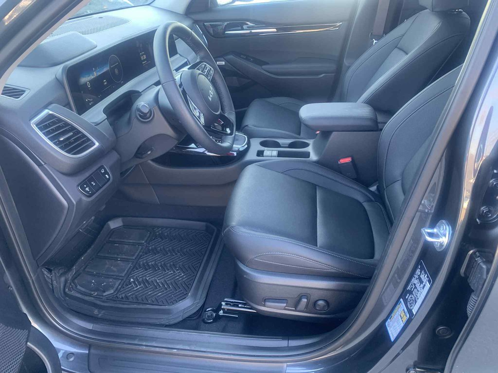 Kia Seltos SX, JAMAIS ACCIDENTÉ, CUIR, TOIT, GPS, AWD 2026 à Mirabel, Québec - 7 - w1024h768px