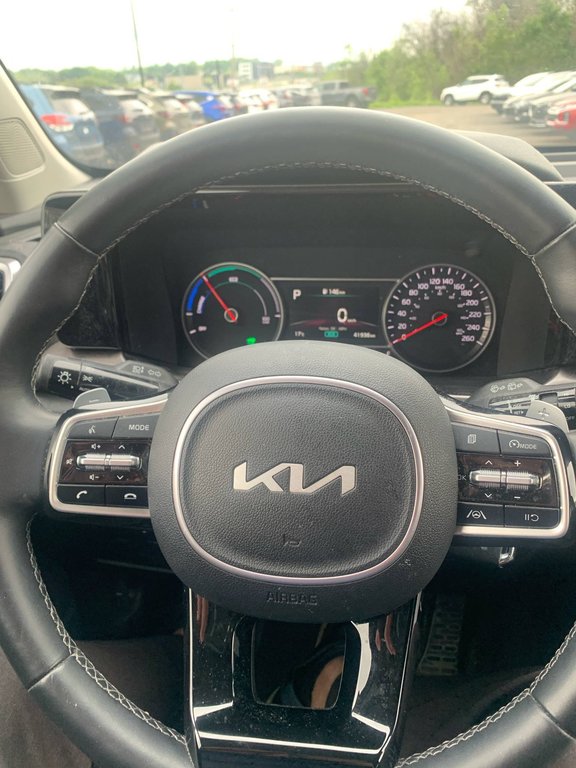 2022 Kia Sorento Hybrid LX, JAMAIS ACCIDENTÉ, 6 PASSAGERS, AWD, MAGS in Mirabel, Quebec - 8 - w1024h768px