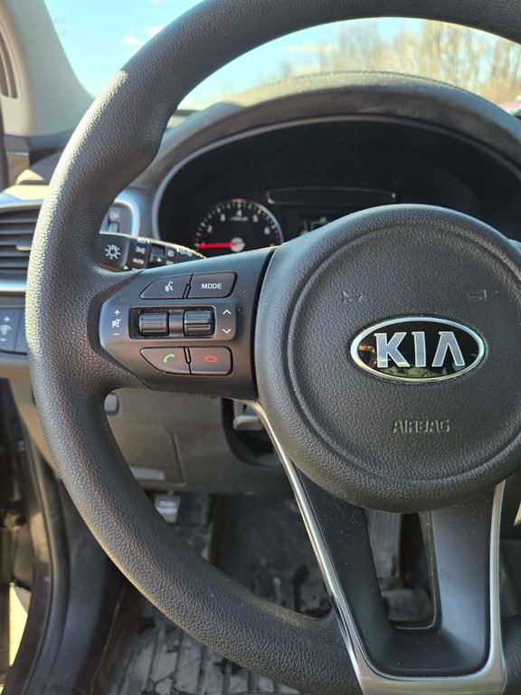 2017 Kia Sorento LX, JAMAIS ACCIDENTÉ, SIÈGES CHAUFFANTS, MAGS in Mirabel, Quebec - 13 - w1024h768px