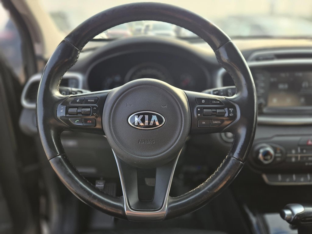 2018 Kia Sorento EX V6, AUCUN ACCIDENT, HITCH, AWD(4X4), TOIT in Mirabel, Quebec - 13 - w1024h768px