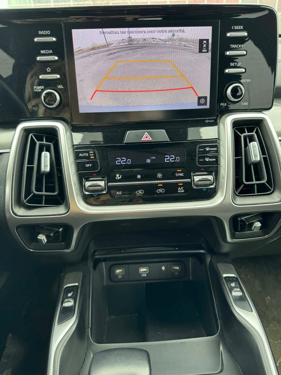 2021 Kia Sorento LX Premium, 7 PASSAGERS, AWD, VOLANT CHAUFFANT in Mirabel, Quebec - 14 - w1024h768px