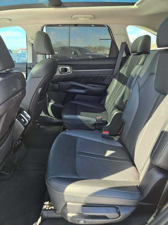 2022 Kia Sorento EX, JAMAIS ACCIDENTÉ, 6 PASSAGERS, CUIR, TOIT in Mirabel, Quebec - 16 - w1024h768px