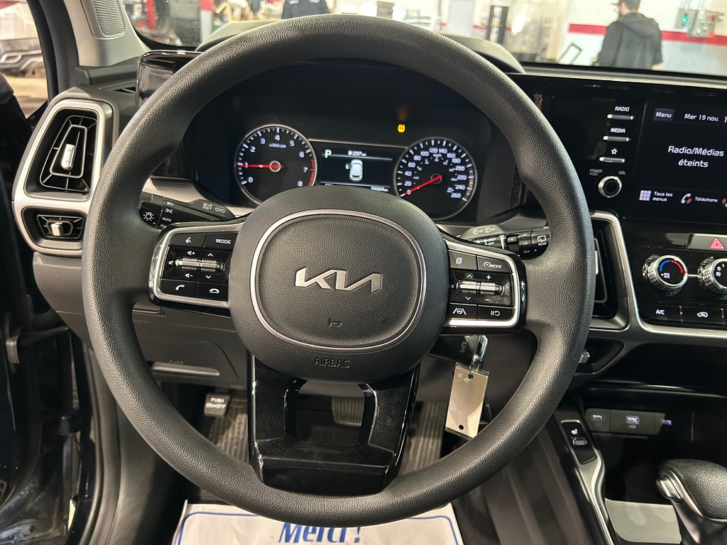 Kia Sorento LX+, JAMAIS ACCIDENTÉ, 7 PASSAGERS, AWD, MAGS 2023 à Mirabel, Québec - 10 - w1024h768px