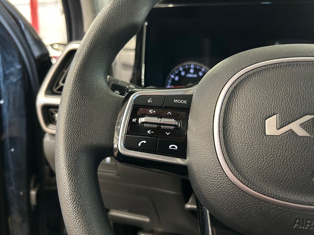 Kia Sorento LX+, JAMAIS ACCIDENTÉ, 7 PASSAGERS, AWD, MAGS 2023 à Mirabel, Québec - 15 - w1024h768px