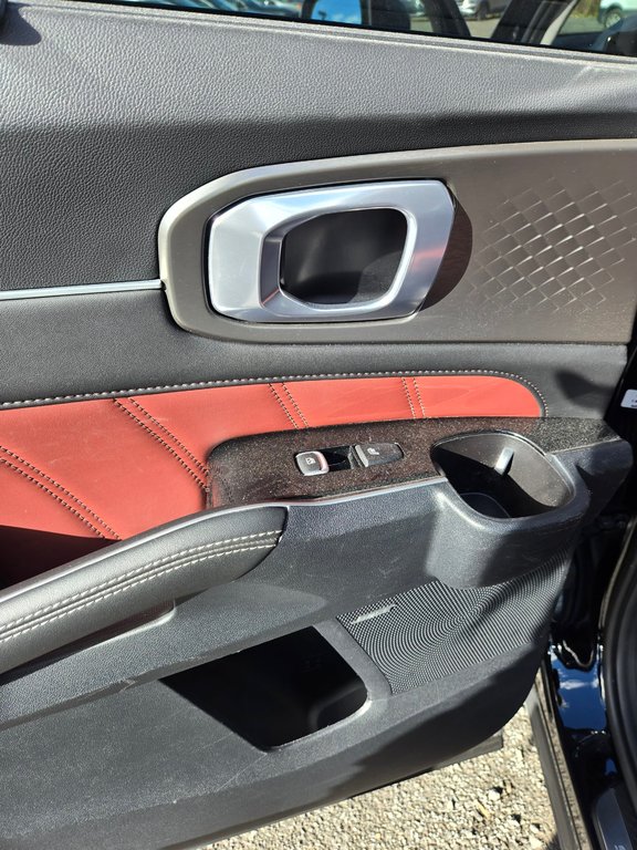 Kia Sorento SX, JAMAIS ACCIDENTÉ, 6 PASSAGERS, AWD, CUIR 2023 à Mirabel, Québec - 7 - w1024h768px