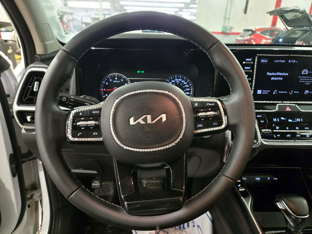 Kia Sorento LX+, JAMAIS ACCIDENTÉ, 7 PASSAGERS, AWD, MAGS 2023 à Mirabel, Québec - 9 - w1024h768px