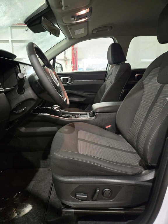 Kia Sorento LX+, JAMAIS ACCIDENTÉ, 7 PASSAGERS, AWD, MAGS 2023 à Mirabel, Québec - 8 - w1024h768px
