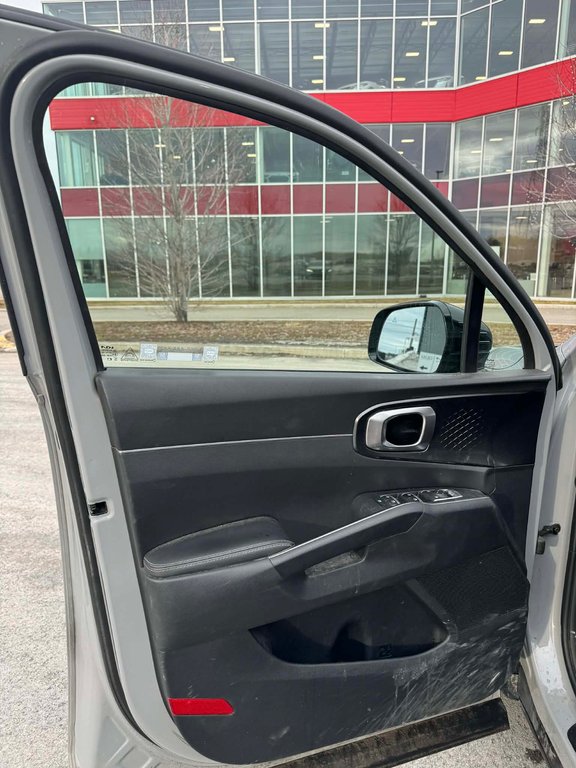 Kia Sorento X-Line, JAMAIS ACCIDENTÉ, 6 PASSAGERS, 8 MAGS 2023 à Mirabel, Québec - 7 - w1024h768px