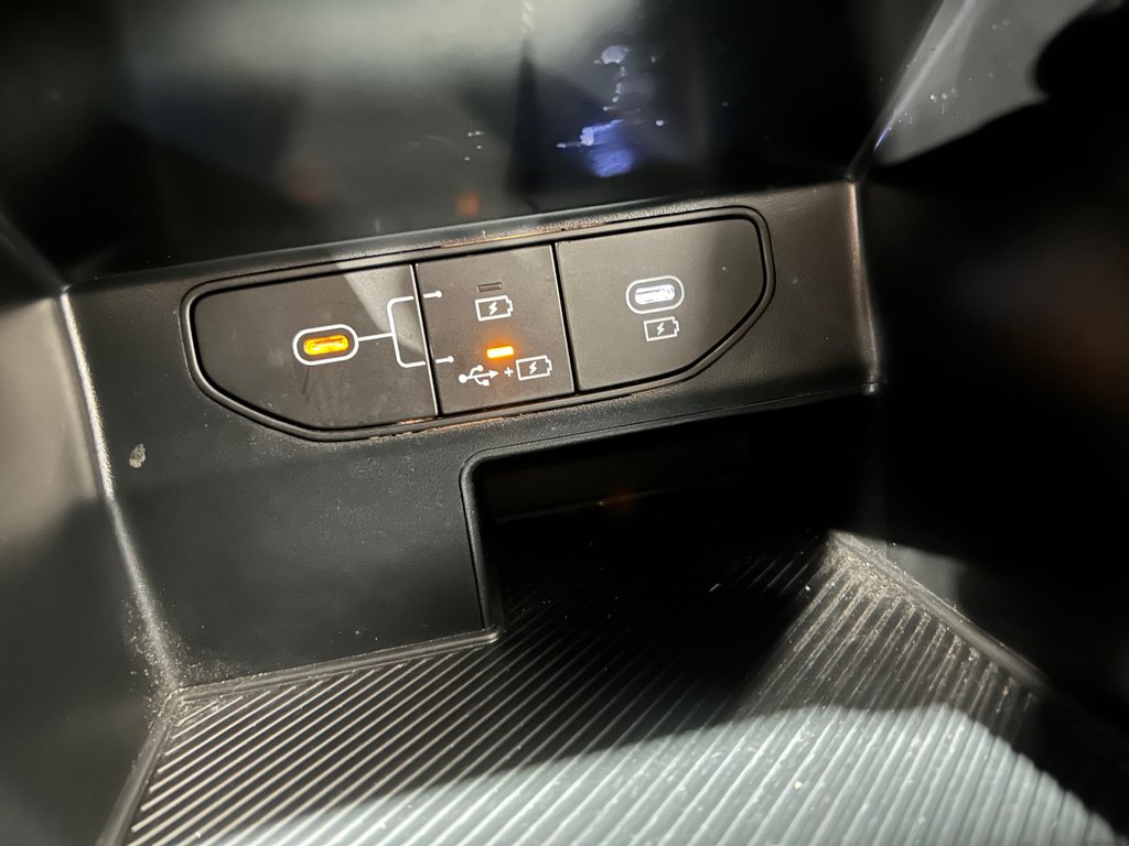 Kia Sorento LX, JAMAIS ACCIDENTÉ, 7 PASSAGERS, AWD 2024 à Mirabel, Québec - 27 - w1024h768px