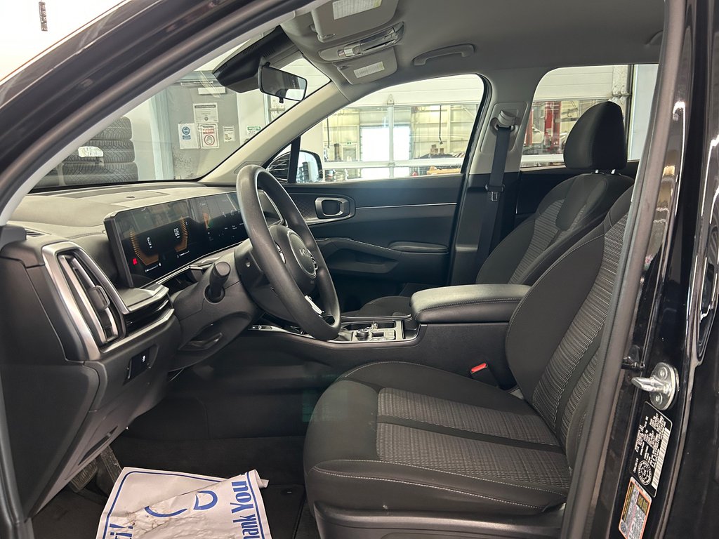 Kia Sorento LX, JAMAIS ACCIDENTÉ, 7 PASSAGERS, AWD 2024 à Mirabel, Québec - 9 - w1024h768px