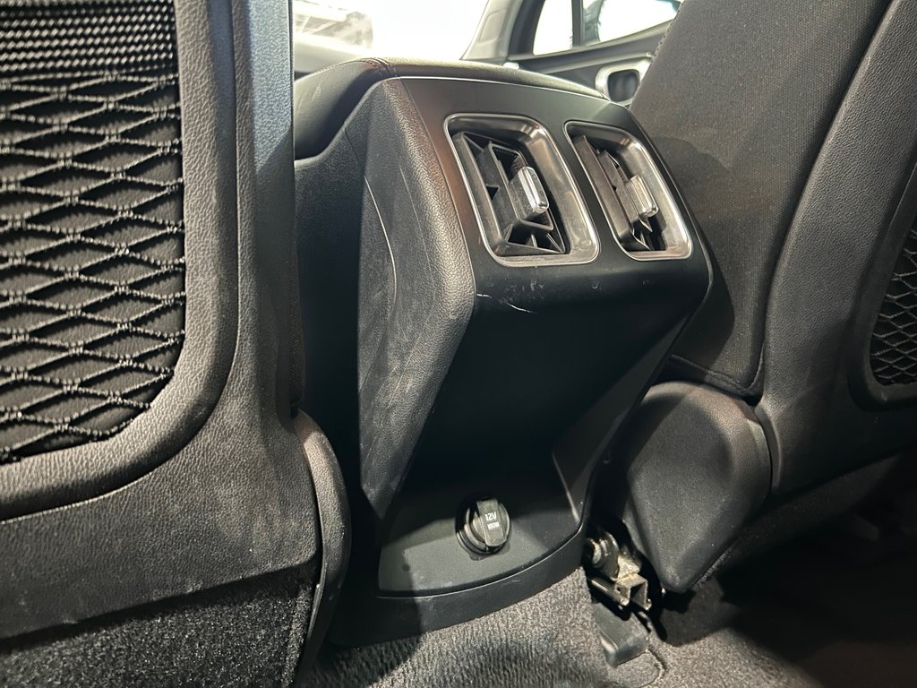 Kia Sorento LX, JAMAIS ACCIDENTÉ, 7 PASSAGERS, AWD, MAGS 2024 à Mirabel, Québec - 34 - w1024h768px
