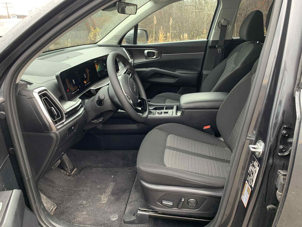 Kia Sorento LX, JAMAIS ACCIDENTÉ, 7 PASSAGERS, AWD, MAGS 2024 à Mirabel, Québec - 7 - w1024h768px