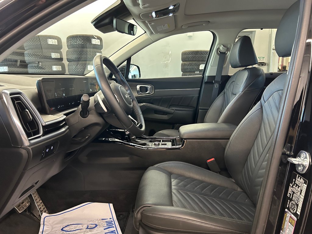 Kia Sorento X-LINE LIMITED, JAMAIS ACCIDENTÉ, 8 PNEUS, CUIR 2025 à Mirabel, Québec - 10 - w1024h768px
