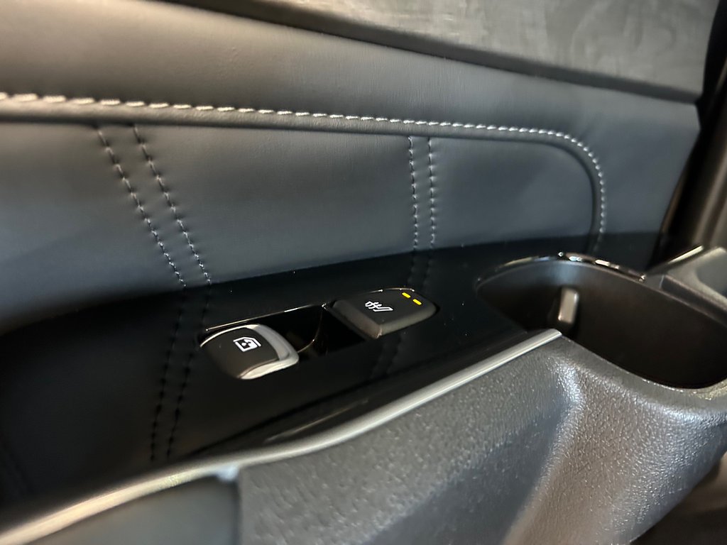 Kia Sorento X-LINE LIMITED, JAMAIS ACCIDENTÉ, 8 PNEUS, CUIR 2025 à Mirabel, Québec - 35 - w1024h768px