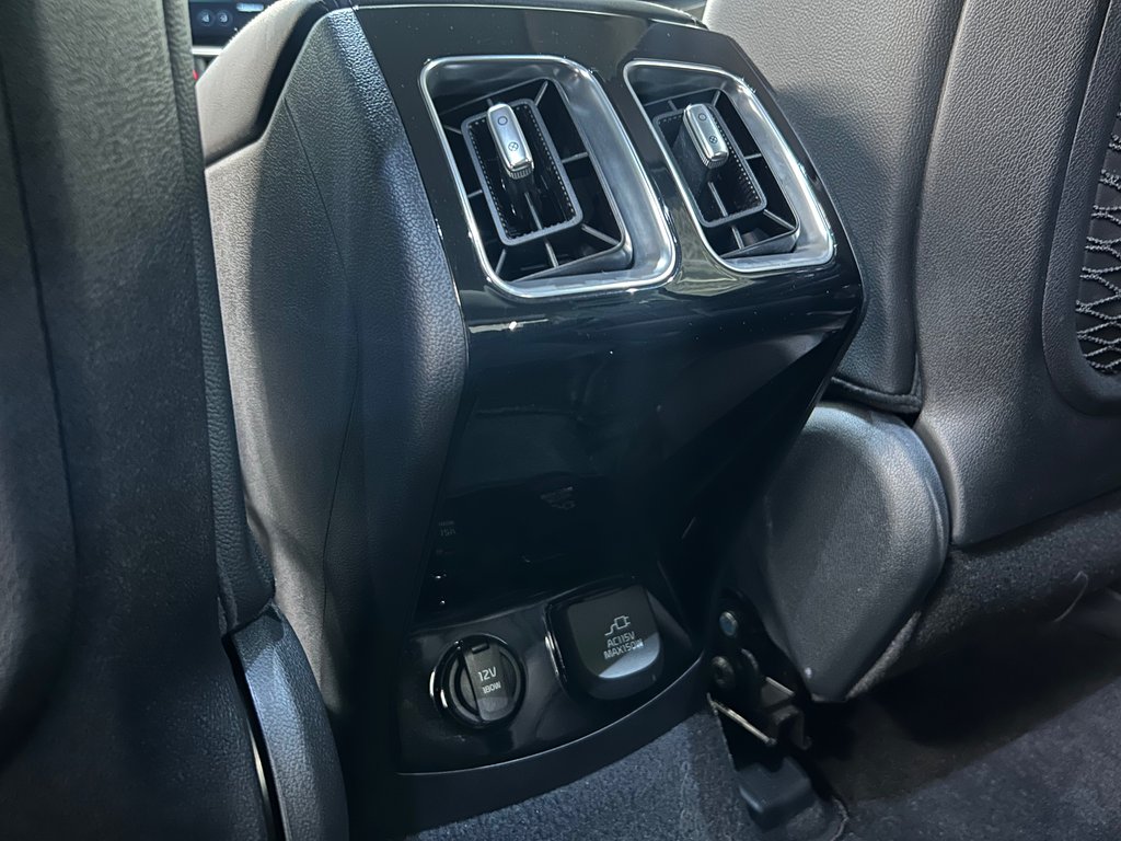 Kia Sorento X-LINE LIMITED, JAMAIS ACCIDENTÉ, 8 PNEUS, CUIR 2025 à Mirabel, Québec - 39 - w1024h768px